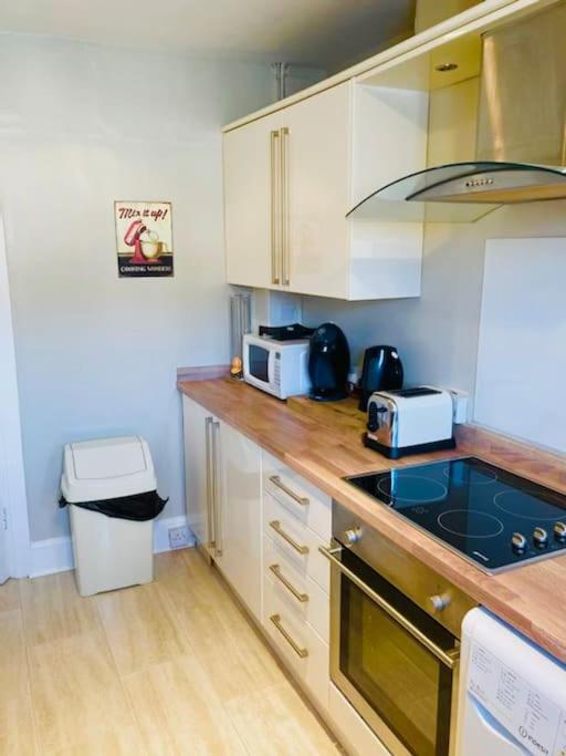 Rockferry 3 Bed Central Apartment + Parking Permit Dartmouth Ngoại thất bức ảnh