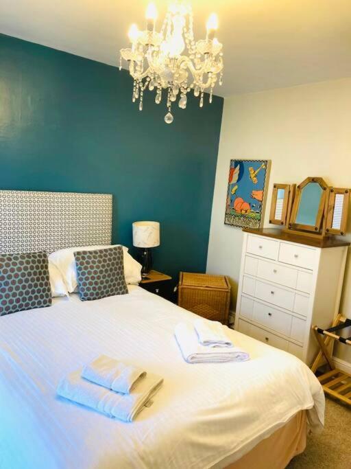 Rockferry 3 Bed Central Apartment + Parking Permit Dartmouth Ngoại thất bức ảnh